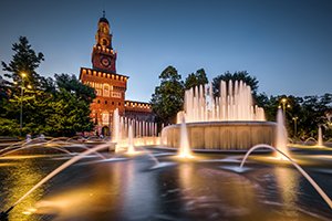 Castello Sforzesco Fountain © Depositphotos 300x200